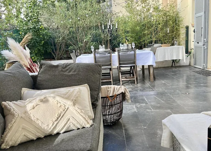 Apartamento Superbe De 105 M2, Hyper Centre Avec Terrasse, Parking, à 5 Min De La Nice