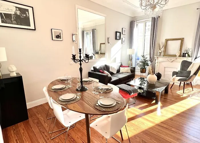 Apartamento Superbe De 105 M2, Hyper Centre Avec Terrasse, Parking, à 5 Min De La