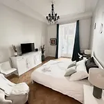 Superbe De 105 M2, Hyper Centre Avec Terrasse, Parking, A 5 Min De La * 尼斯